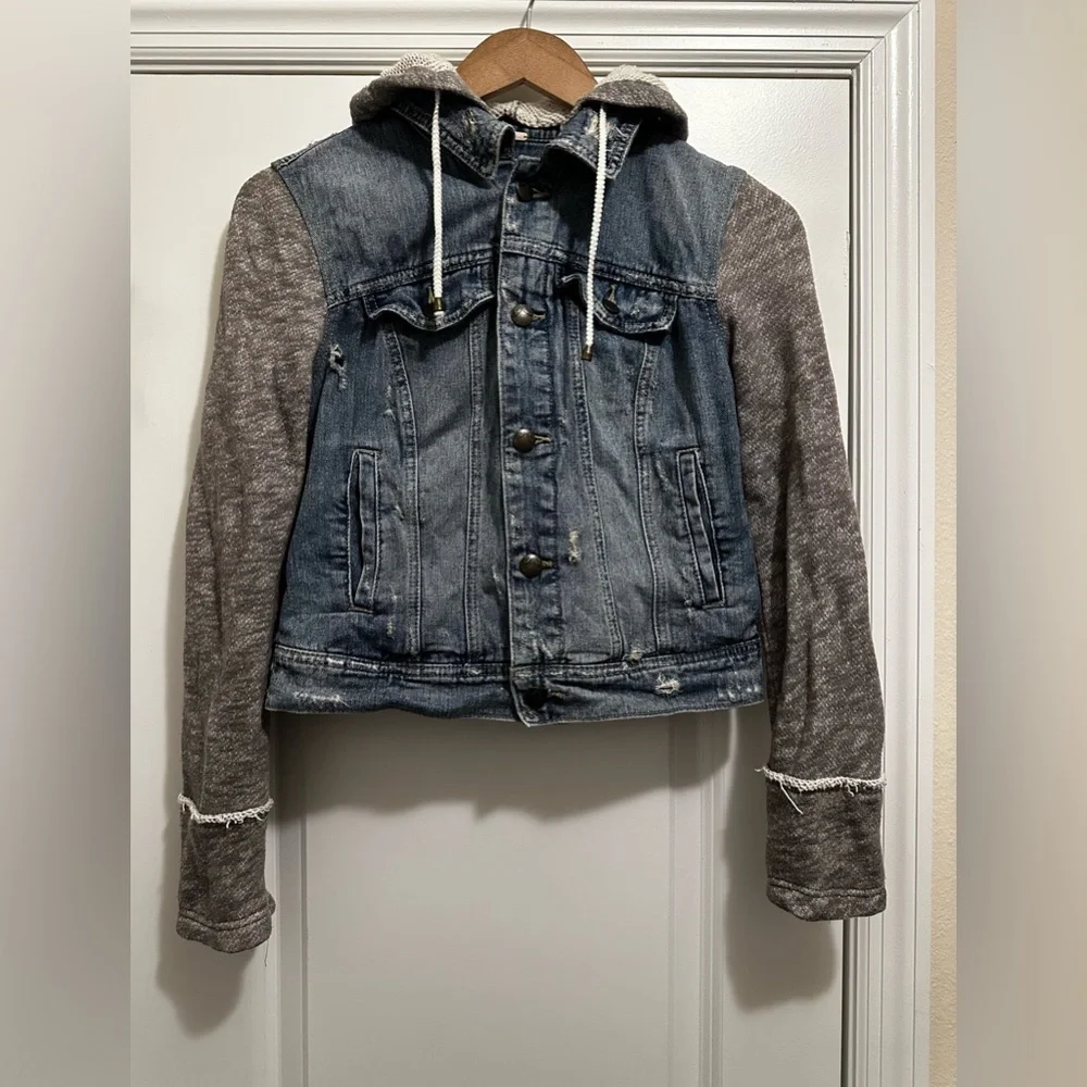 Free People Denim Hoodie Jacket Gray Knit Sleeves Boho Layered XS Slimfit Gypsy - Picture 5 of 10